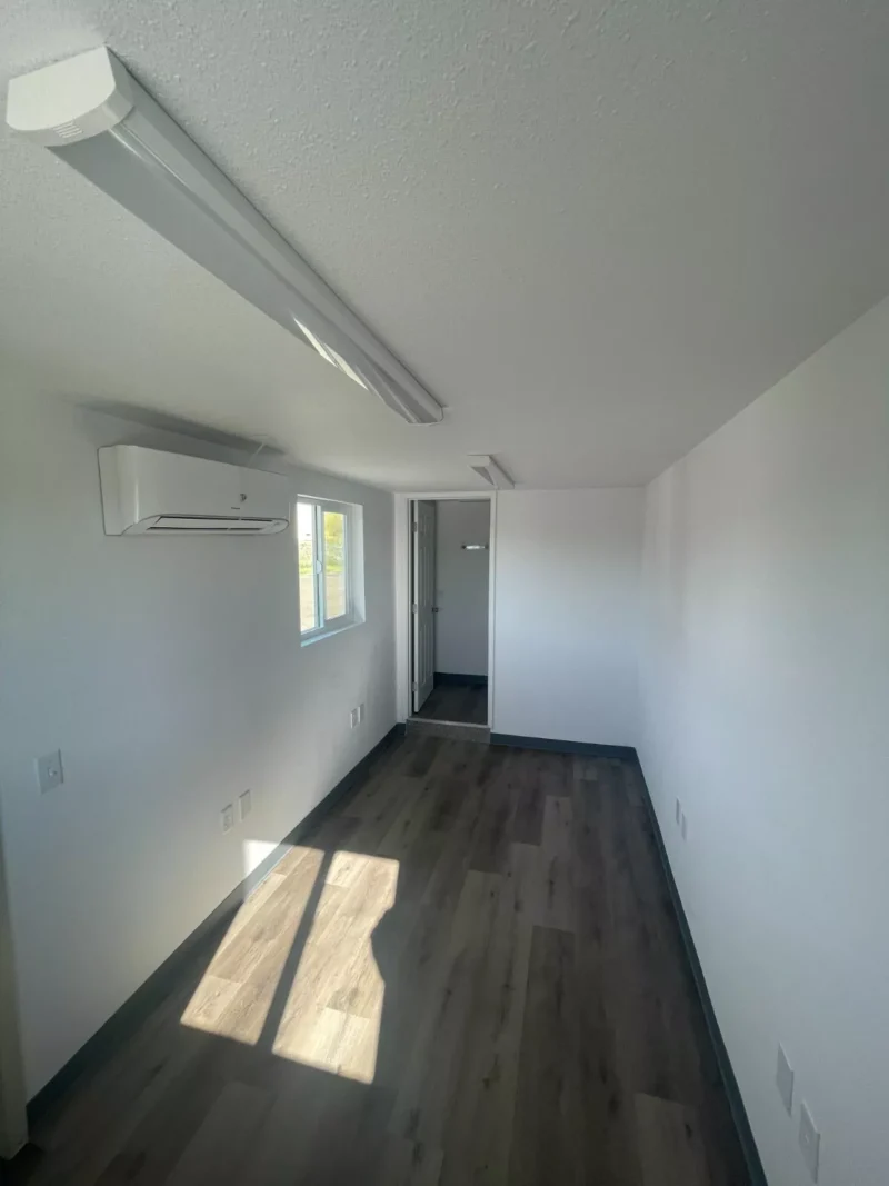 20ft office in refurbished shipping container 20ft office in refurbished shipping container