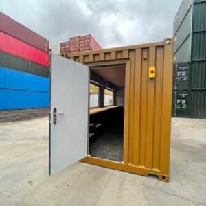 20ft converted container bar – fully customized outdoor serving unit